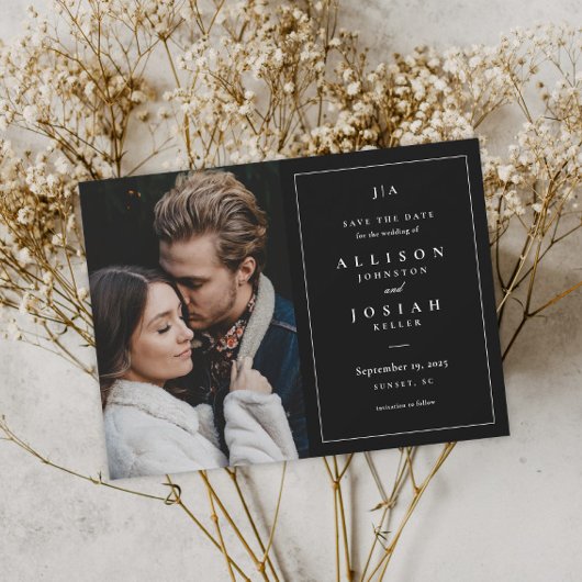 Klassieke Monogram Zwart en Wit Trouwfoto Save The Date