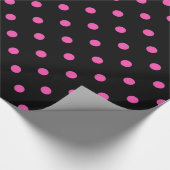 Klassieke, mooie, elegante roze en zwarte polka-st cadeaupapier (Hoek)