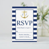 Klassieke Nautical Navy Blue Stripes Wedding RSVP Kaartje (Staand voorkant)