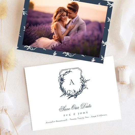 Klassieke Navy Blue monogram kuif Foto Save The Date
