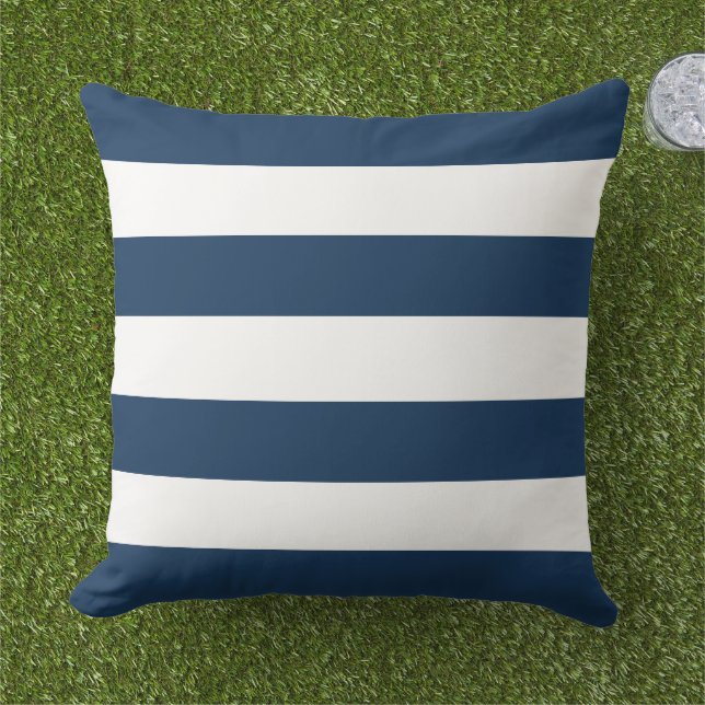 Klassieke Navy Witte Brede Horizontale Streep Buitenkussen (Gras)