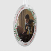 Klassieke nieuwgeboren grootouders met eerste kers ornament (voorkant)