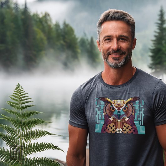 Klassieke Noble Great Horned Uil Portret Buiten T-shirt