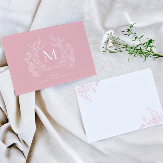Klassieke Poeder Blush Roze Bloemkam Monogram Notitiekaartje