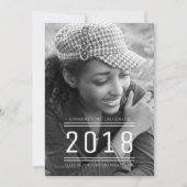 Klassieke Preppy Afstudeerfoto Uitnodiging | Wit (Voorkant)