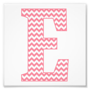Klassieke preppy roze Chevron Letter E Monogram Foto Afdruk