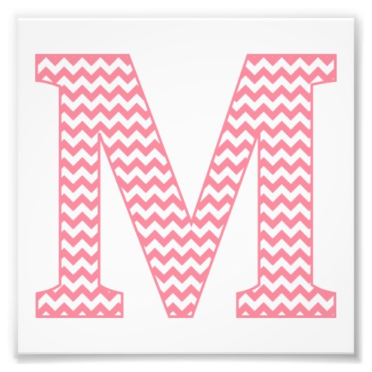 Klassieke preppy roze Chevron Letter M Monogram Foto Afdruk (Voorkant)