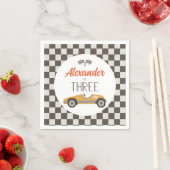 Klassieke raceauto drie verjaardag servet (Insitu)