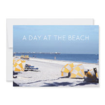 Klassieke Retro Beach, Blue Ocean Yellow mbrellas