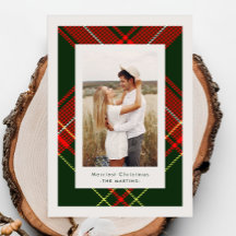 Klassieke rode geruite kerstkaart met drie foto's