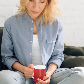 Klassieke rode koffie Mok