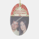 Klassieke rode rozen Eerste kerstfoto van het kopp Keramisch Ornament (Rechts)