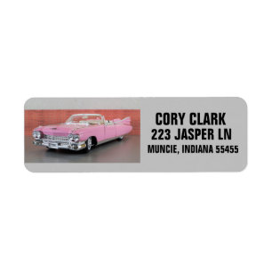 KLASSIEKE ROZE AUTO MET VINNEN RETOURADRES LABELS