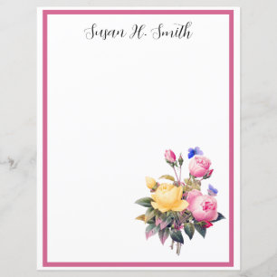 Klassieke roze roze rozen Paarse vlinder