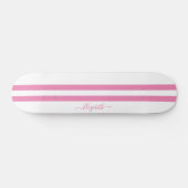 Klassieke roze witte racestapes Girly-monogram Persoonlijk Skateboard (Horizontaal)