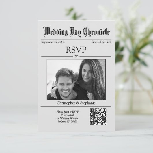 Klassieke Script 1 Foto QR-code Grijze Krant RSVP Kaartje (Staand voorkant)