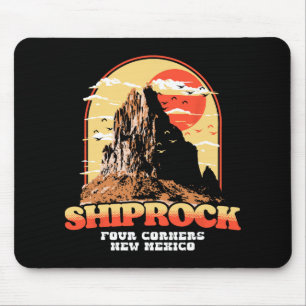 Klassieke Shiprock New Mexico Grafiek - Vier Hoeke Muismat