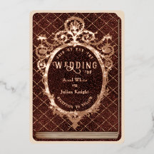 Klassieke sprookjesrode bibliotheekboek trouwgoud