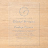 Klassieke Stofblauwe Monogram Krans Script Bruilof Acryl Uitnodigingen (Voorkant)