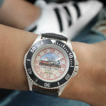 Klassieke stoomtrein horloge<br><div class="desc">Kijk uit naar een klassiek afbeelding van een stoomlocomotief en naar uw eigen teksten.</div>
