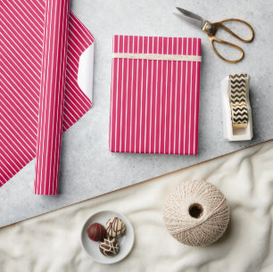 Klassieke Strepen Wit - Framboos Cadeaupapier