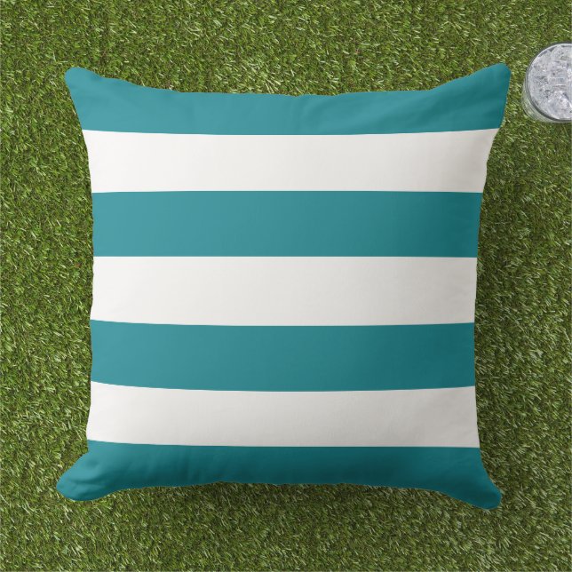 Klassieke Teal Witte Brede Horizontale Streep Buitenkussen (Gras)