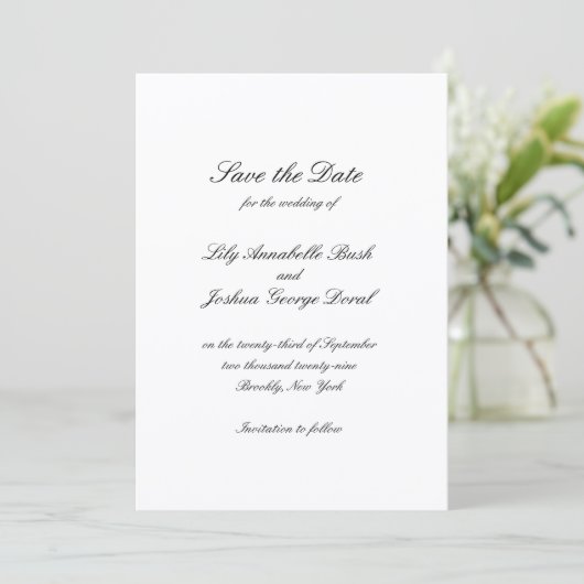 Klassieke Trouwerij in Zwart en Wit Save The Date (Staand voorkant)