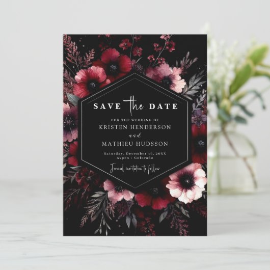 Klassieke Typografie Bourgondische bruiloft Save The Date (Staand voorkant)