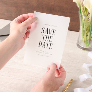 Klassieke typografie trouwkaart 'Save the Date' Vellum Uitnodigingen