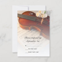 Klassieke Violin and White Roses Wedding RSVP Kaar