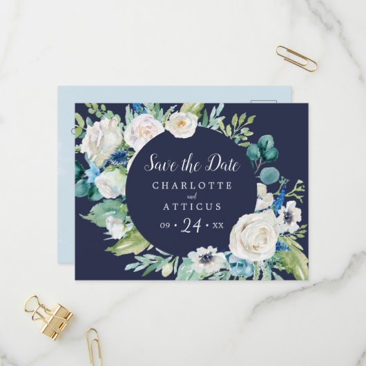 Klassieke White Flowers Navy Save the Date Briefka Uitnodiging Briefkaart (Voorkant / Achterkant in situ)