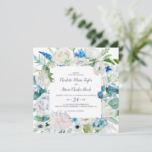 Klassieke White Flowers Square Weddenschap Kaart (Staand voorkant)