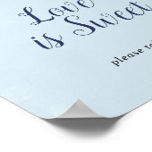 Klassieke Witte Bloemen | Blauwe Liefde Is Zoete B Poster (Hoek)