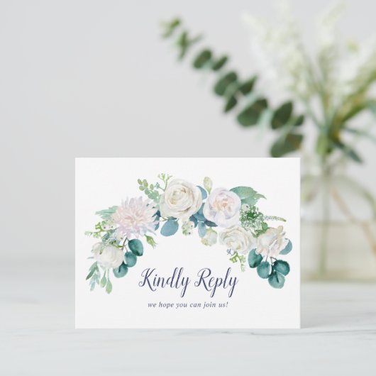 Klassieke witte bloemen menu keuze RSVP briefkaart (Staand voorkant)