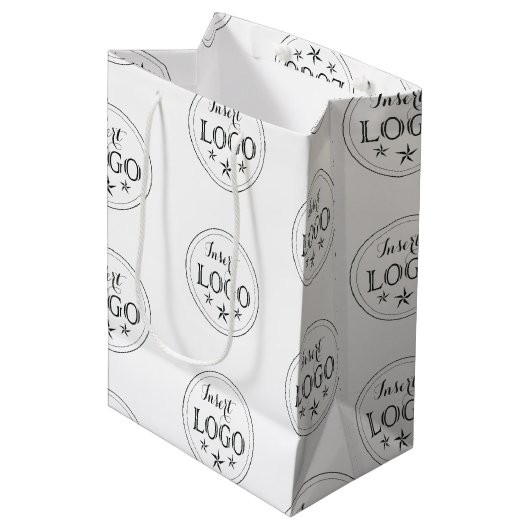 Klassieke witte middelgrote cadeautas met aangepas (Voorkant Gekanteld)