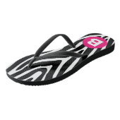 Klassieke zebra strepen helder roze monogram teenslippers (Schuin)