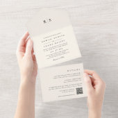 Klassieke zwart & Ecru Monogram bruiloft All In One Uitnodiging (Afscheurbaar)
