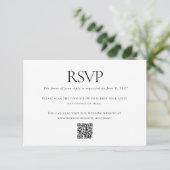 Klassieke Zwart Wit Bruiloft Aangepaste QR Code On RSVP Kaartje (Staand voorkant)