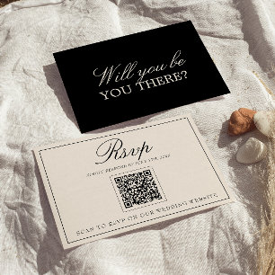 Klassieke zwarte crèmekleurige QR-code bruiloft me RSVP Kaartje