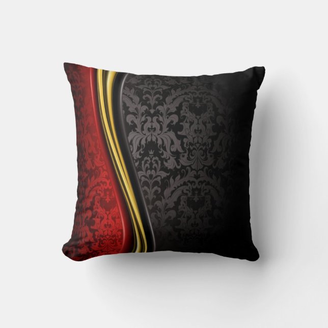 KLASSY BAROQUE BLACK RED EN GOLD PILLOW KUSSEN (Voorkant)