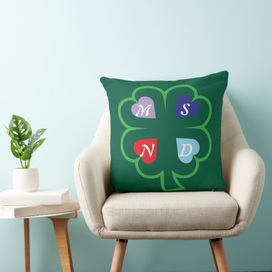 Klaver met hartjes kussen (Stoel)