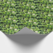 Klavers en bloemen cadeaupapier (Hoek)