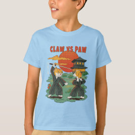 Klaw vs Poot – Grappige Samurai Kat en Hond T-shirt