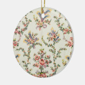 Kleding geweven voor koningin Marie Antoinette bij Keramisch Ornament (Links)