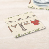 Kleding in de tuin kartonnen onderzetters (Schuin)