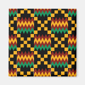 Kleding van zwart, groen, rood en geel magneet (Voorkant)