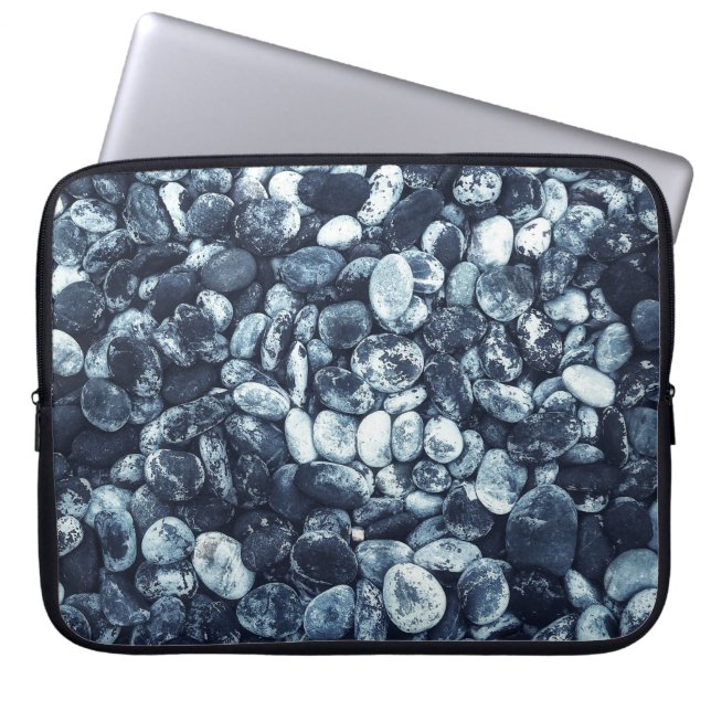 Kledingfoto's van stenen laptop sleeve (Voorkant)