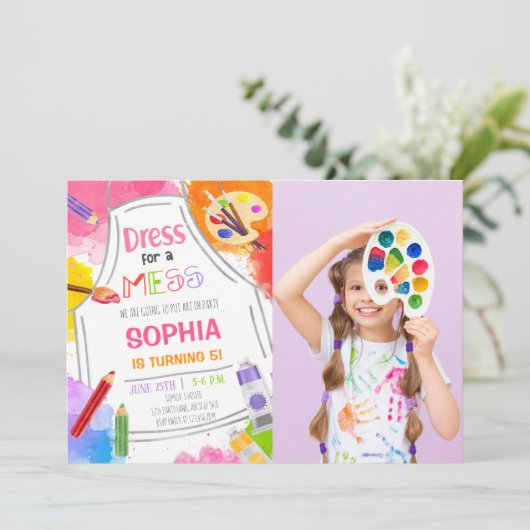 Kleed Je Voor Een Troep Kunst Verjaardagsfoto Kaart (Staand voorkant)