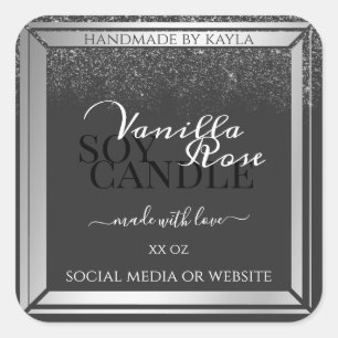 Klei-donkergrijze en zilverkleurige etiketten voor