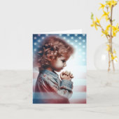 Klein Amerikaans Meisje Bidden Kaart (Gele Bloem)